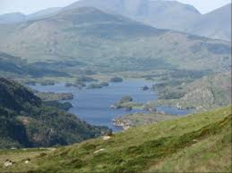 Lakes of Killarney Trip Packages