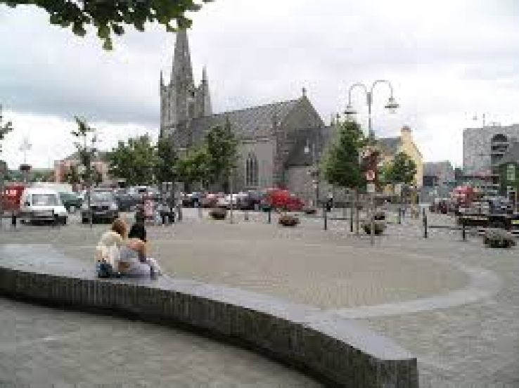 Listowel Castle Trip Packages