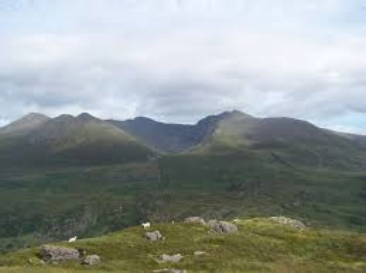 Carrauntoohil Trip Packages