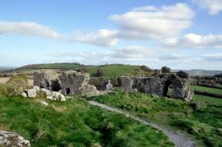 Dunamase Trip Packages