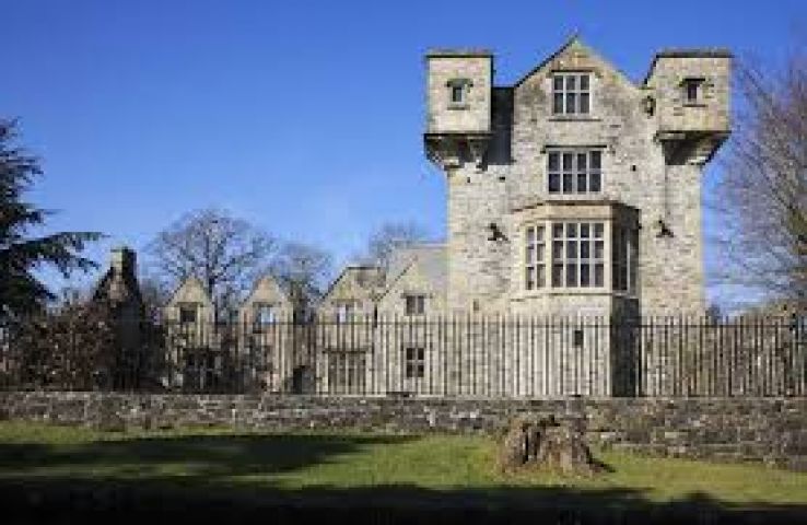 Donegal Castle Trip Packages