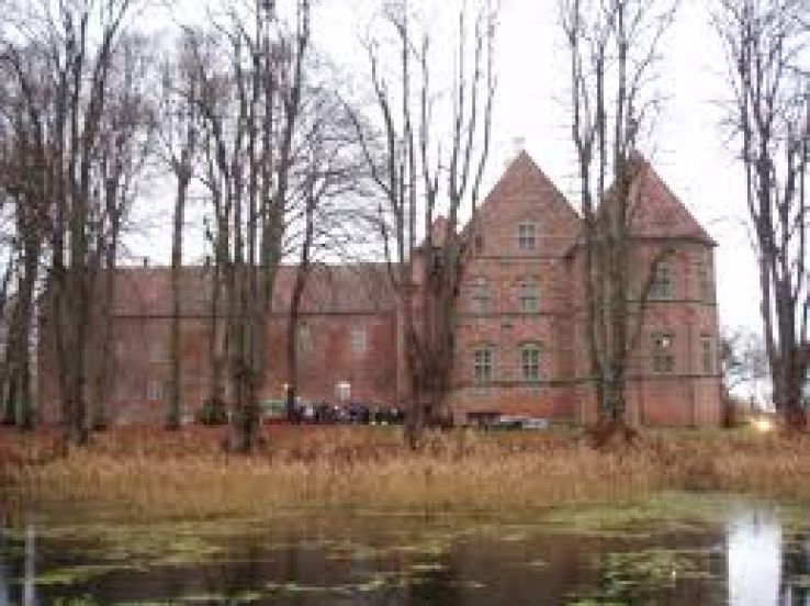 Voergaard Slot Trip Packages