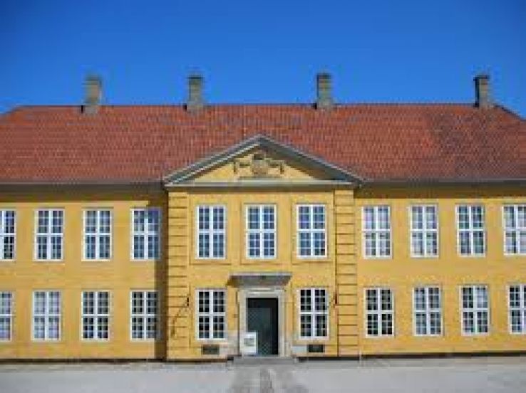 Roskilde Royal Mansion Trip Packages