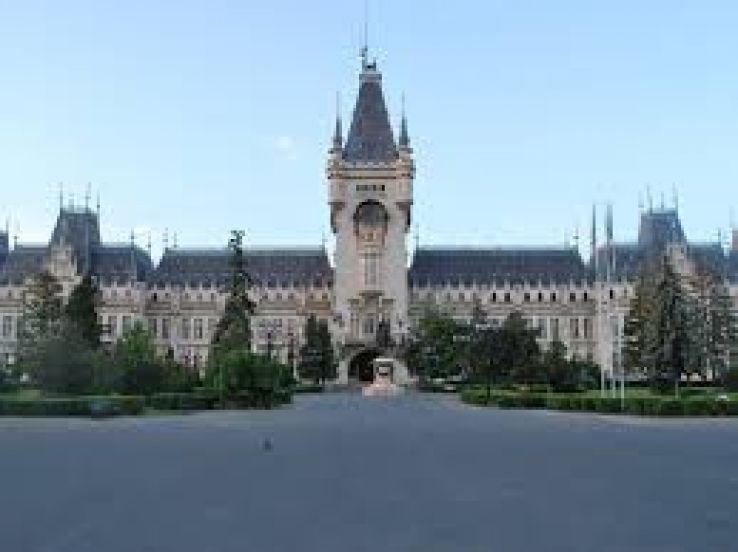 Palace of Culture Trip Packages