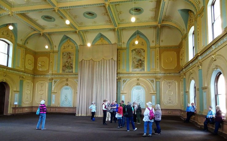 The Bendigo Town Hall Trip Packages