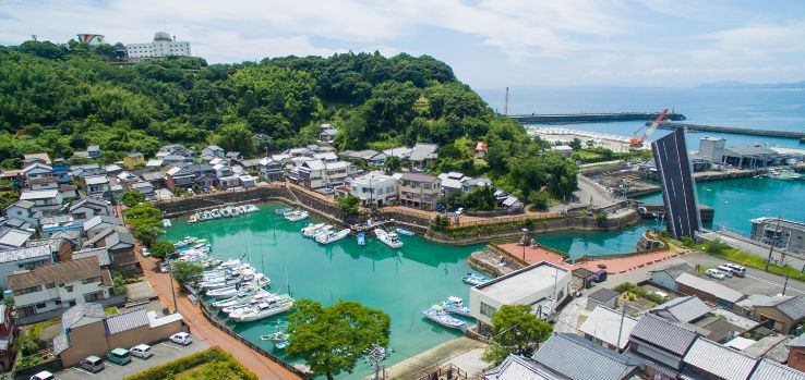 Townscapes around Tei Port Trip Packages