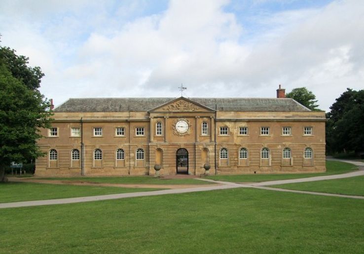 Wollaton Park Trip Packages