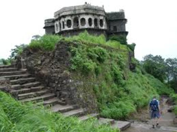 Daulatabad Fort Trip Packages