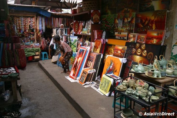 Visit Sukawati Art Market Trip Packages