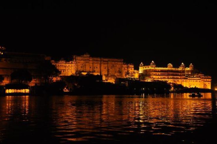 Ambrai Ghat , udaipur, India - Top Attractions, Things to Do & Activities  in Ambrai Ghat