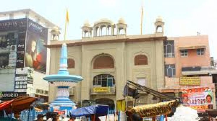 Gurdwara Sis Ganj Sahib Ji Trip Packages