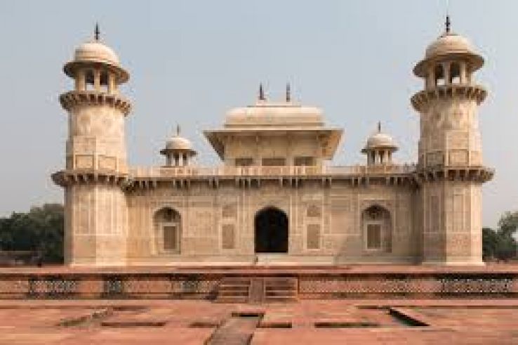 Heart-warming 3 Days 2 Nights Agra Hill Stations Tour Package