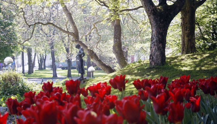 Haugesund Art Gallery Trip Packages