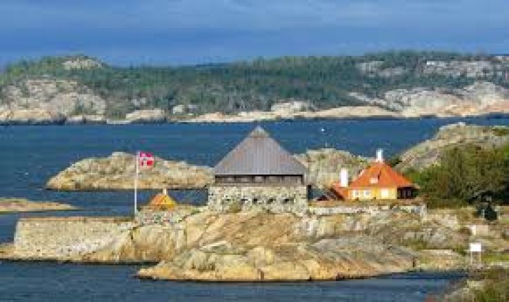 Staverns Fortress Trip Packages