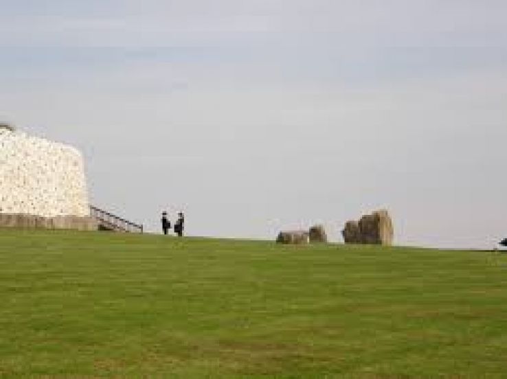 Newgrange Trip Packages