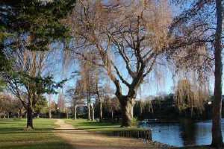 Hokowhitu Lagoon Trip Packages