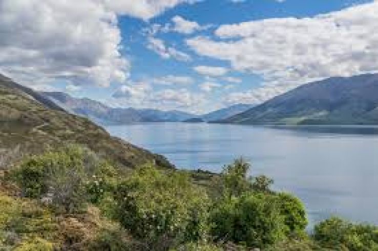 Lake Wanaka Trip Packages