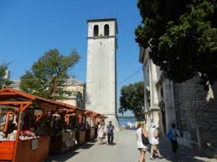 Pula Cathedral Trip Packages