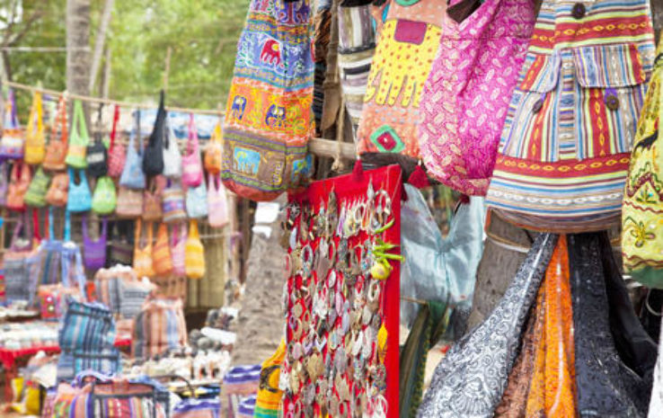 Bazaar Walk through Pune Kasba Trip Packages