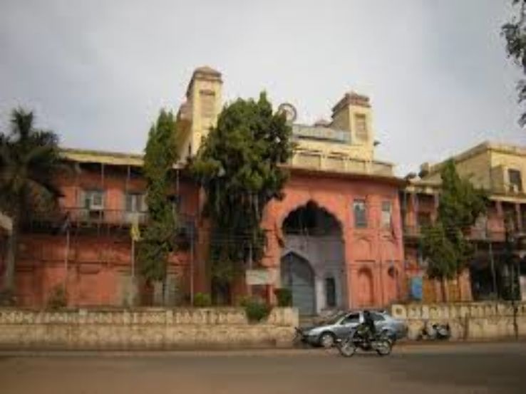 Shaukat Mahal & Sadar Manzil Trip Packages