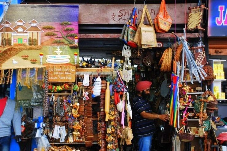 Lakkar Bazaar Trip Packages