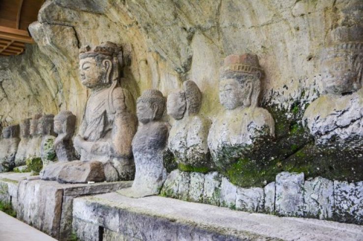 Usuki Stone Buddhas Trip Packages