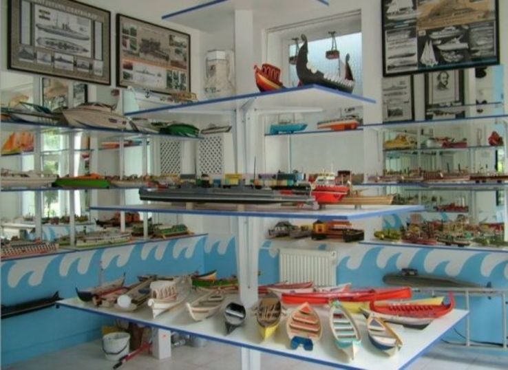 Naval Historical Collection Trip Packages