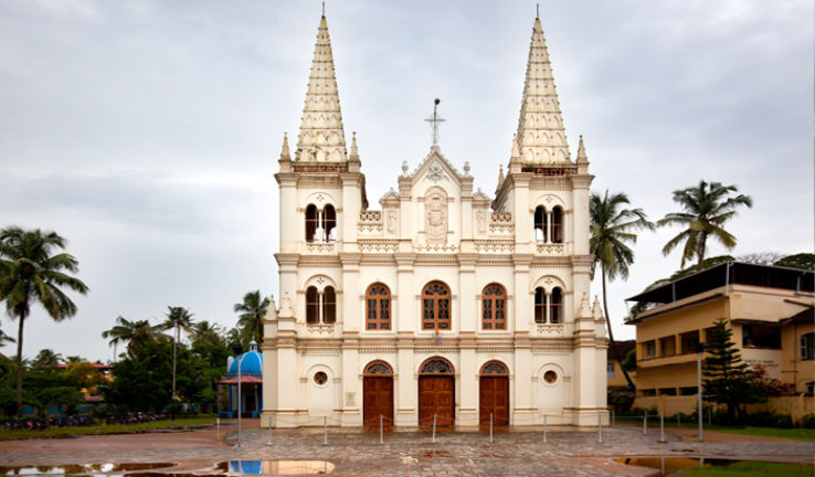 Santa Cruz Basilica Trip Packages