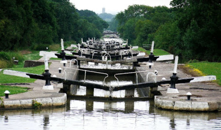 Hatton Locks Trip Packages