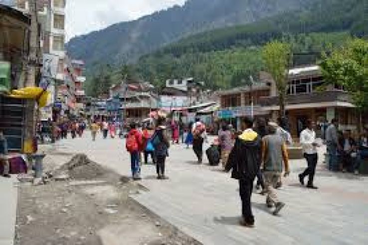 Manali Bazaar Trip Packages