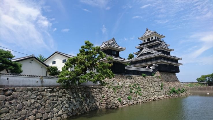 Nakatsu Castle Trip Packages