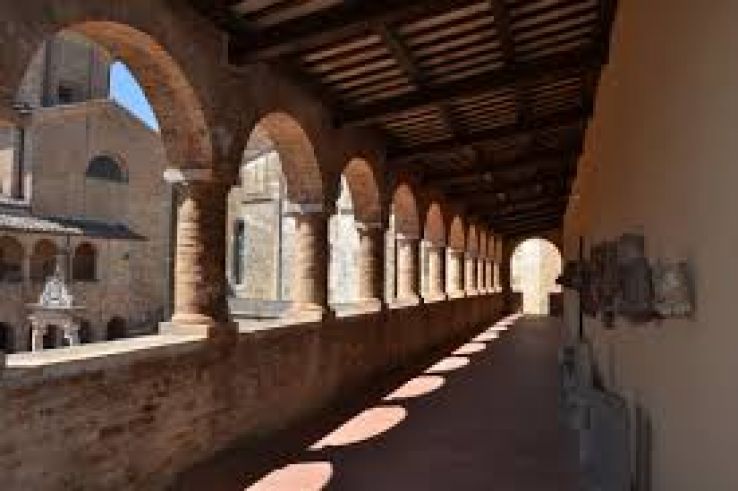 Museo capitolare di Atri Trip Packages