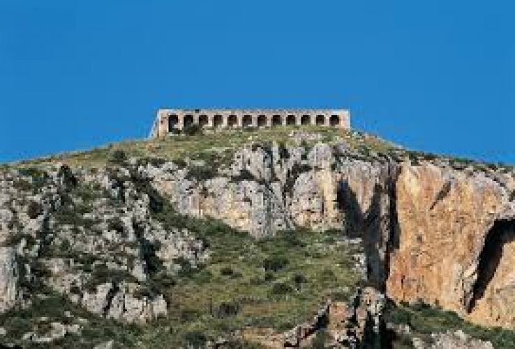 Tomb of Hunting and Fishing Trip Packages