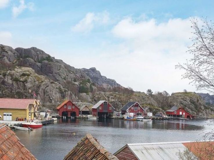 Stoplesteinan Trip Packages