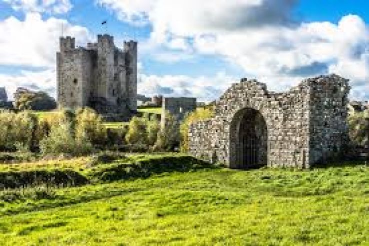 Trim Castle Trip Packages