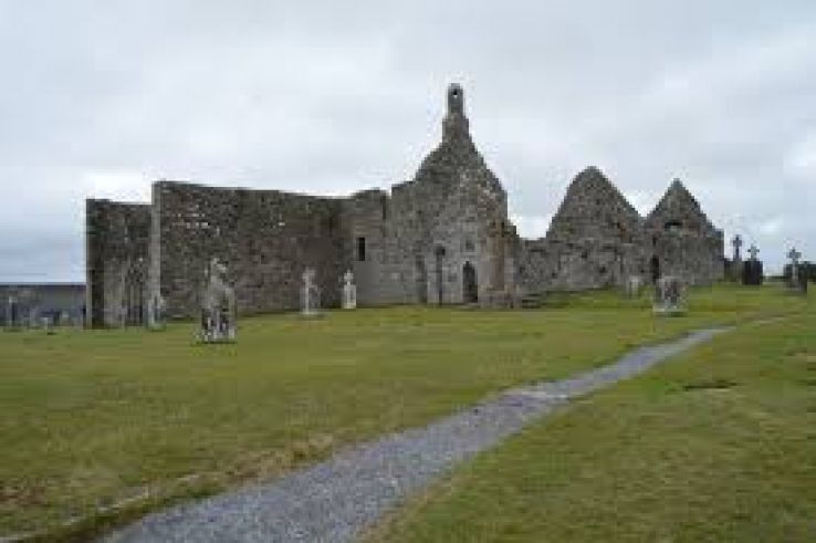 Clonmacnoise Trip Packages