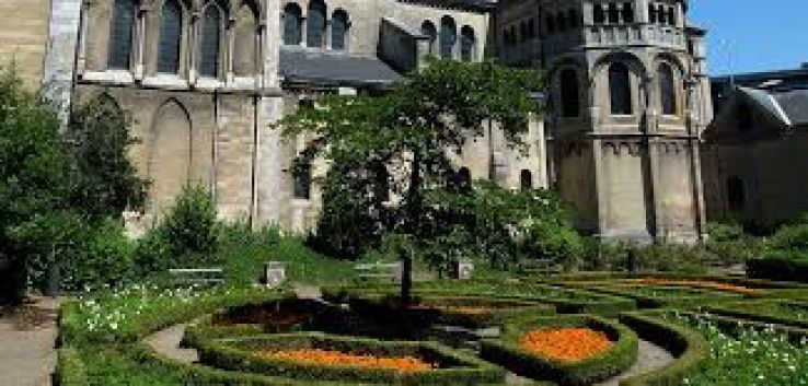 Munsterkerk Trip Packages