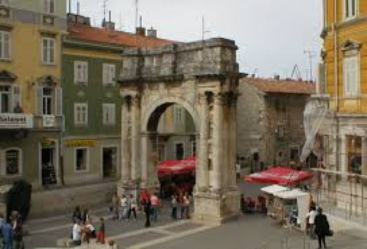 Arch of the Sergii Trip Packages