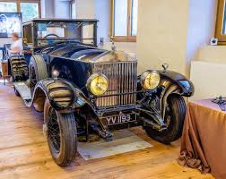Rolls-Royce Museum Trip Packages
