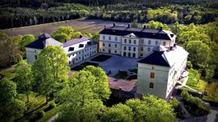 Lofstad slott Trip Packages