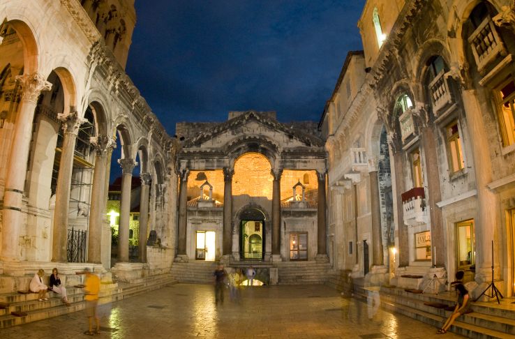 Diocletians Palace Trip Packages