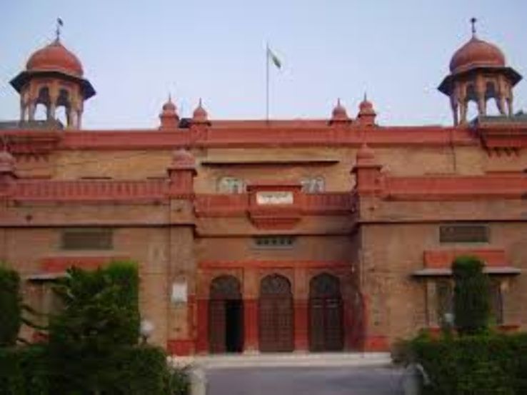 Peshawar Museum Trip Packages
