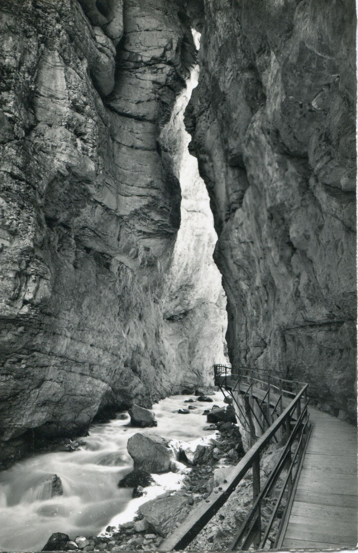 Gletscherschlucht Trip Packages