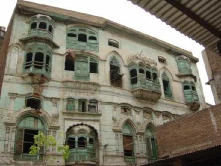 Kapoor Haveli Trip Packages