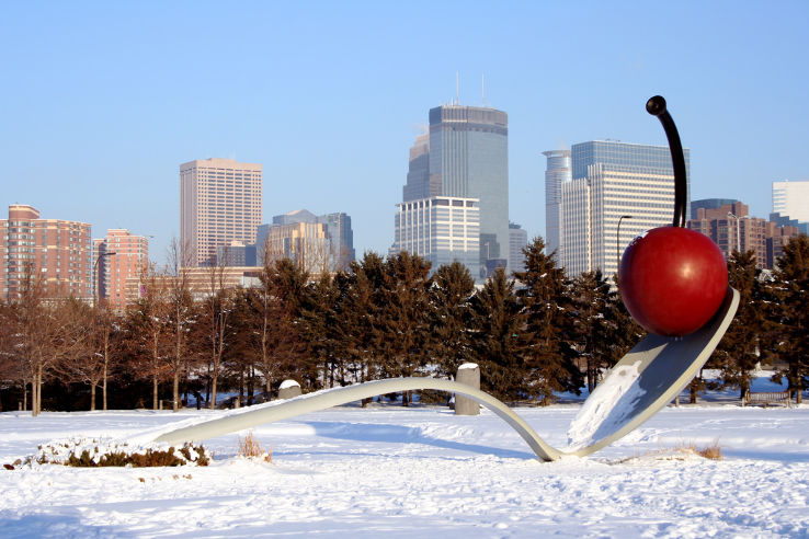 Spoonbridge and Cherry Trip Packages