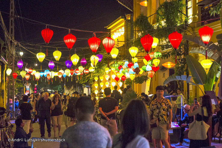 Hoi An Night Market Trip Packages