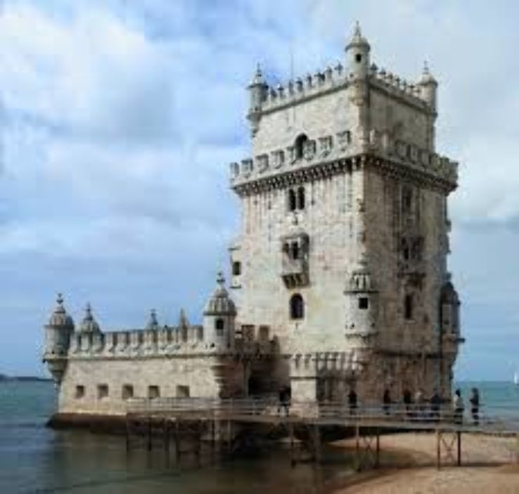 Wonder at the Torre de Belem Trip Packages
