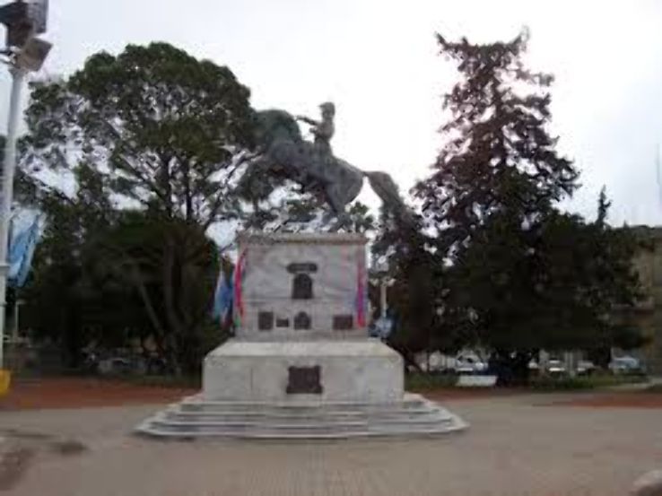 Monument to work Trip Packages