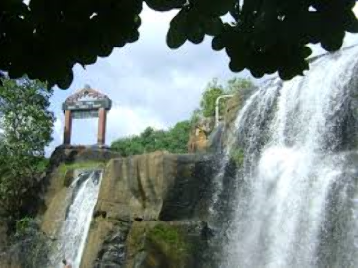 Thirparappu Falls Trip Packages