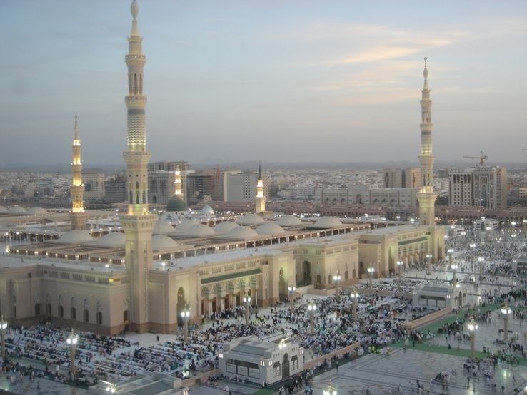 Uthman Bin Malik Masjid, medina, Saudi Arabia Top Attractions, Things